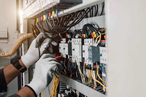Best Licensed Electrician  in Yuma, AZ